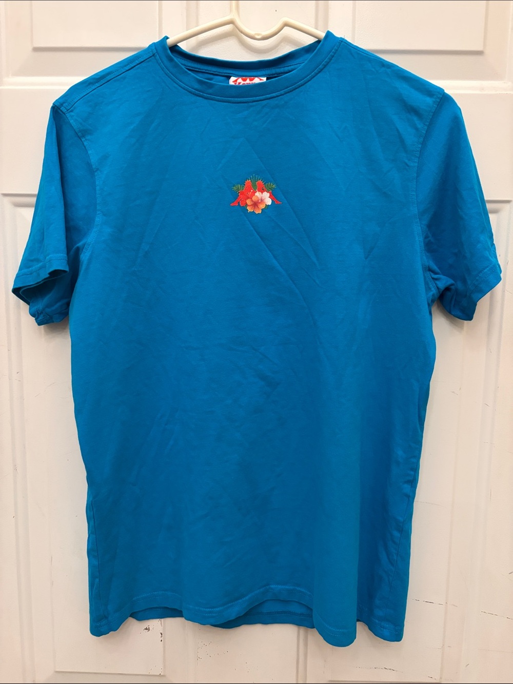 Kappa Men's Bright Turquoise Short Sleeve Tee with Embroidered Floral